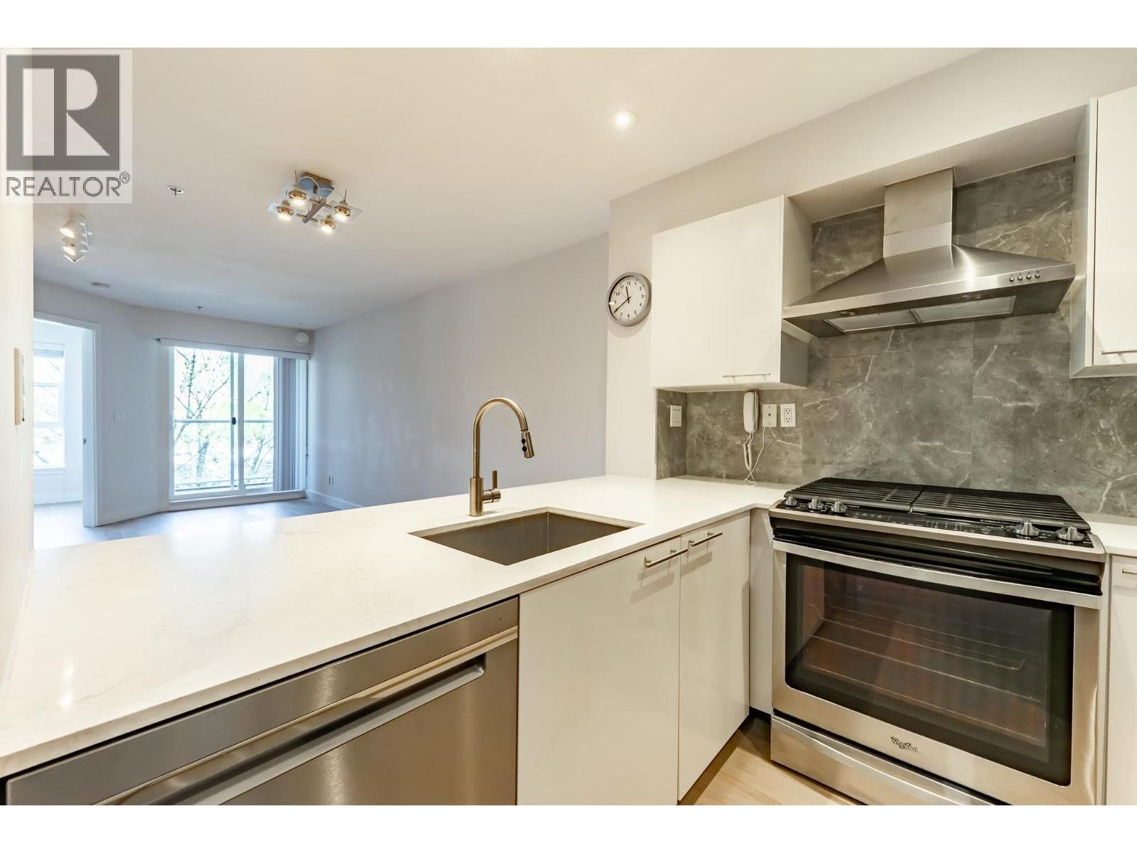 310 - 5723 COLLINGWOOD STREET Image 12