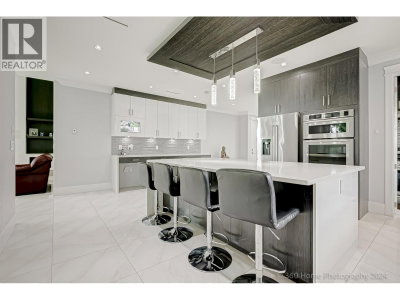10780 RIVER Drive | Richmond British Columbia | Slide Image Twelve