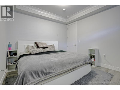 10780 RIVER Drive | Richmond British Columbia | Slide Image Twenty-four