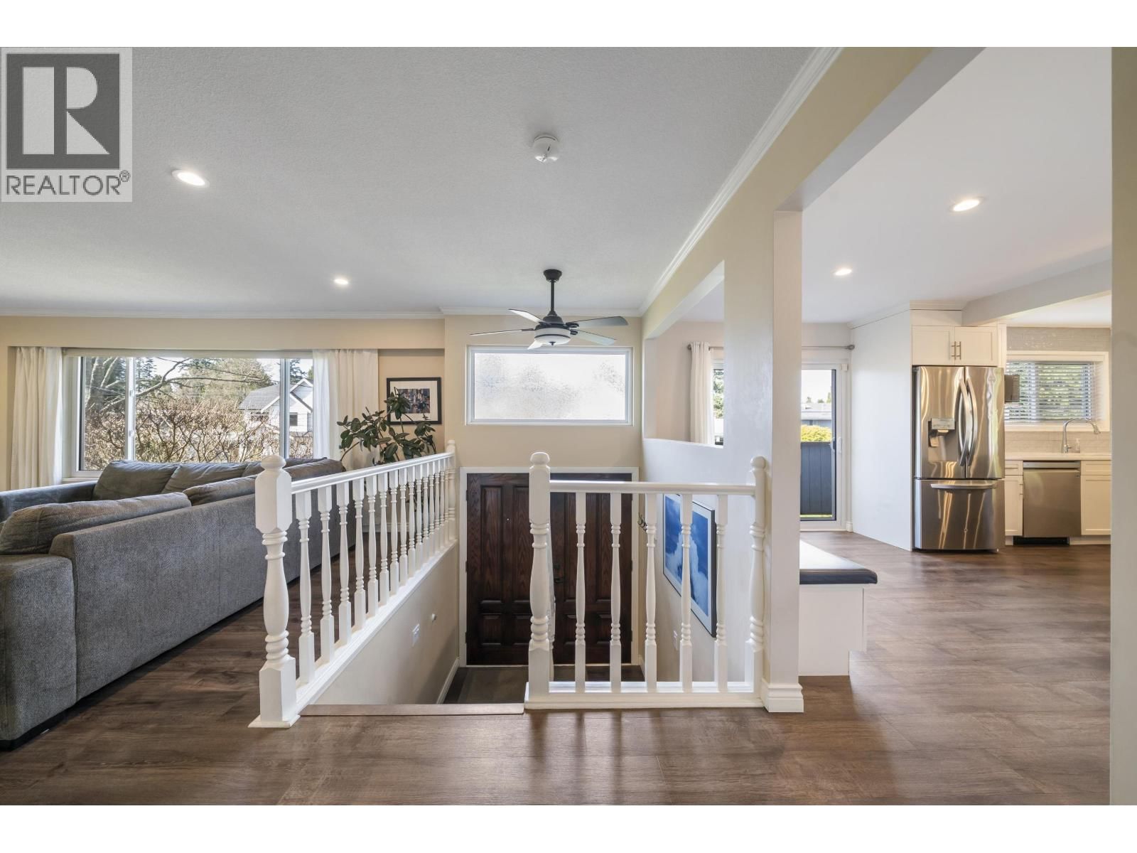 260 54A STREET Image 12