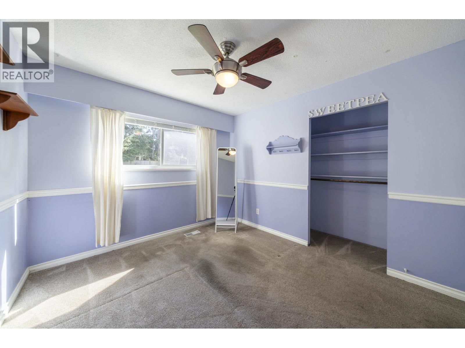 260 54A STREET Image 17