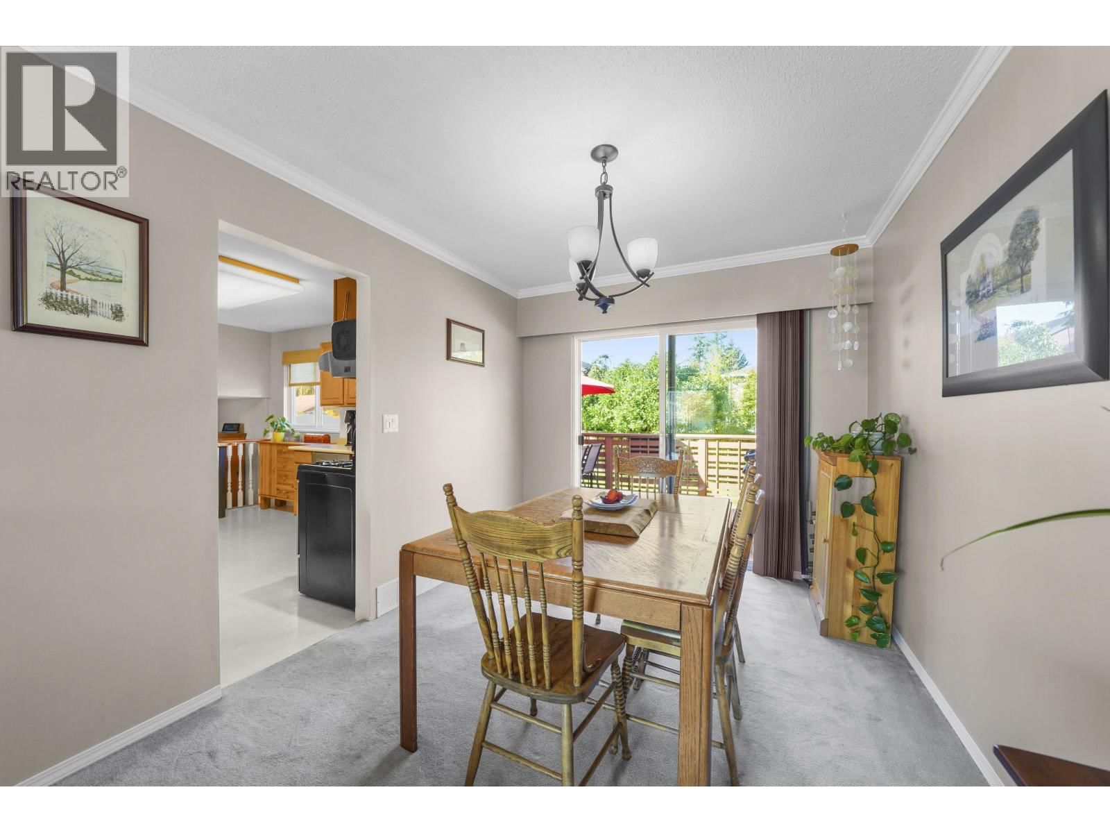 4967 59 STREET Image 7