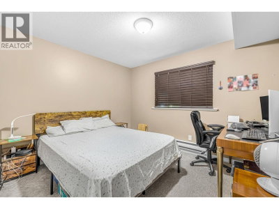 20558 122 Avenue | Maple Ridge British Columbia | Slide Image Thirty-four