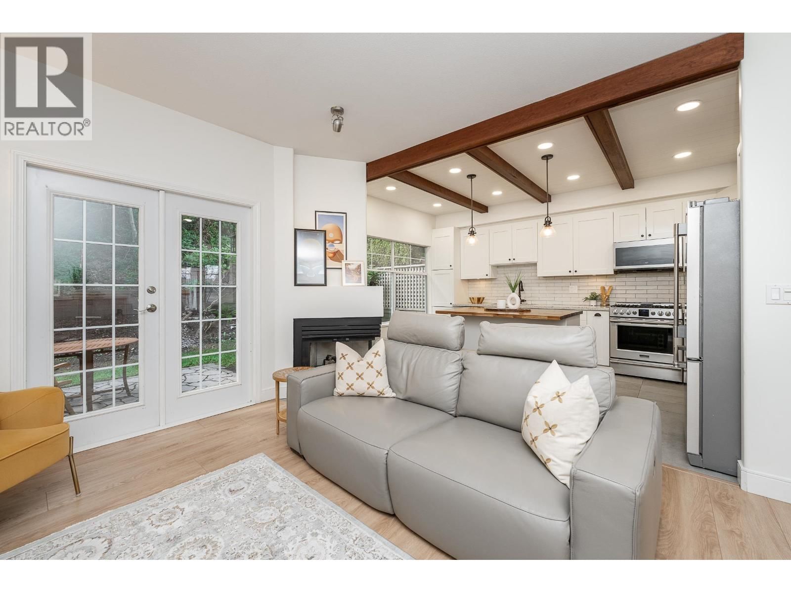 13 - 2979 PANORAMA DRIVE Image 10