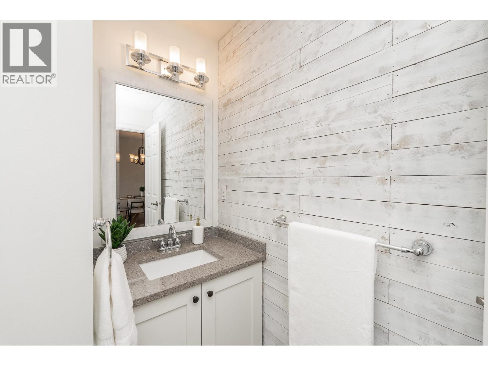 13 - 2979 PANORAMA DRIVE Image 15