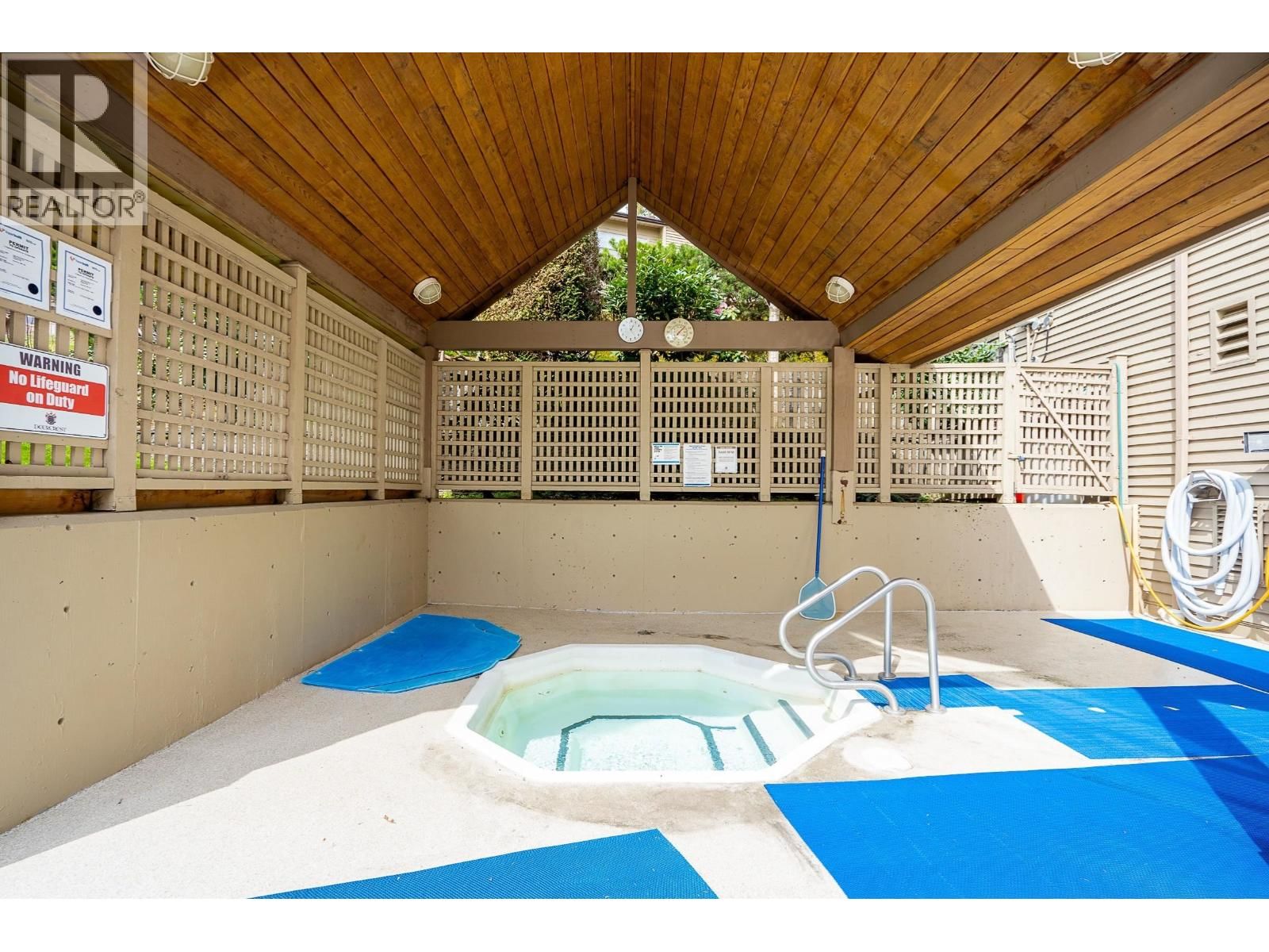 13 - 2979 PANORAMA DRIVE Image 31