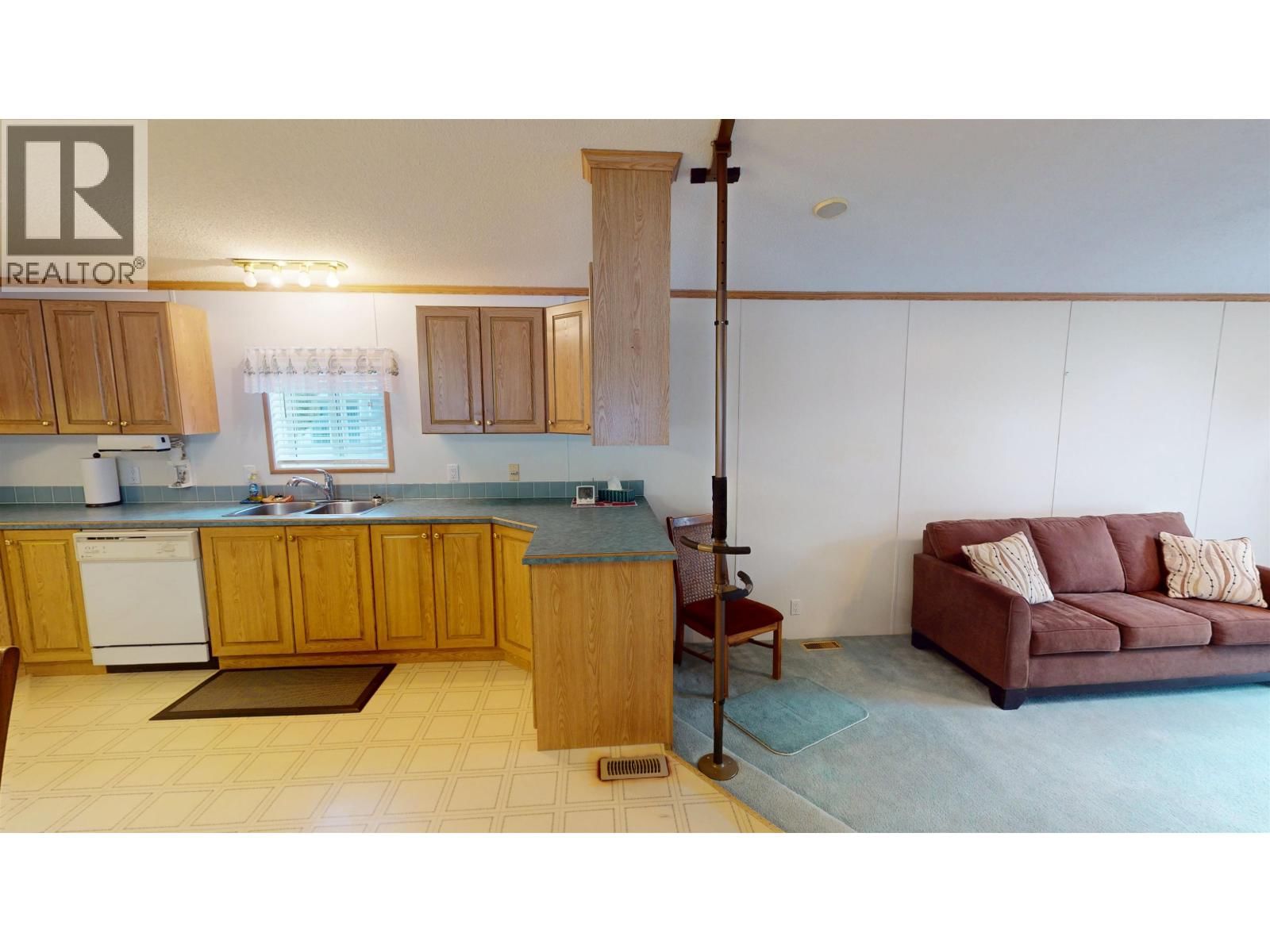 43 - 313 WESTLAND ROAD Image 2