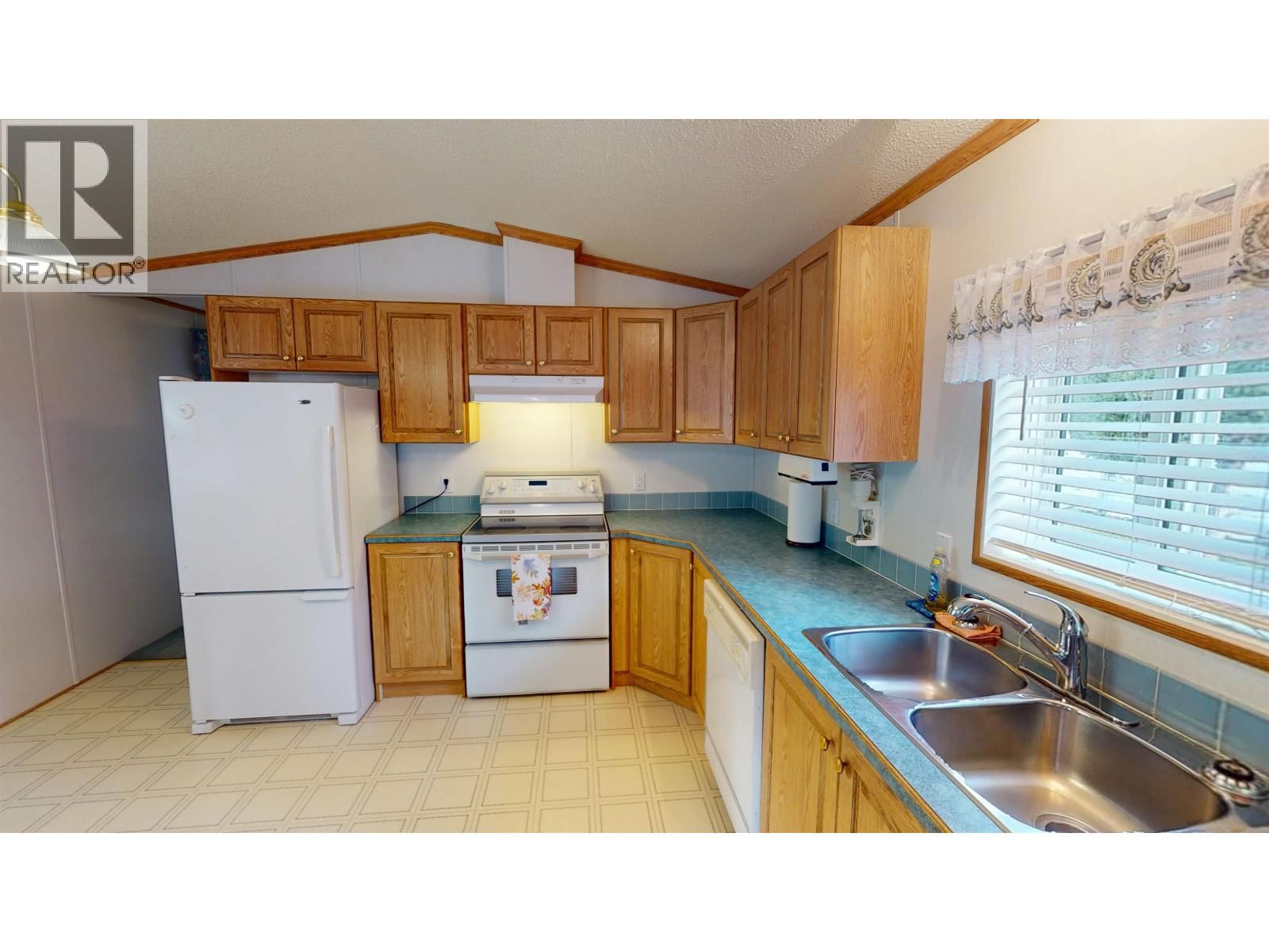 43 - 313 WESTLAND ROAD Image 6