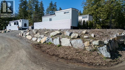 9384 STEPHENS Way | Halfmoon Bay British Columbia | Slide Image Twenty-eight