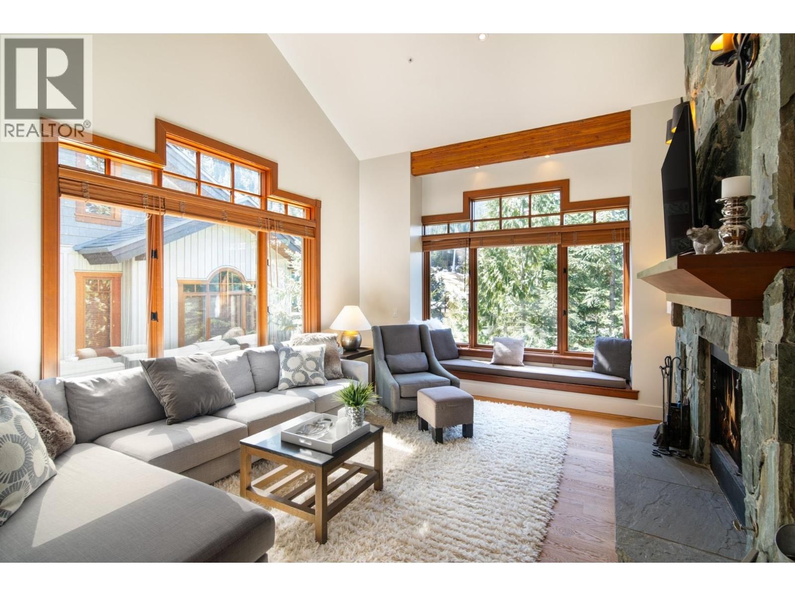 8 - 2500 TALUSWOOD PLACE Image 3