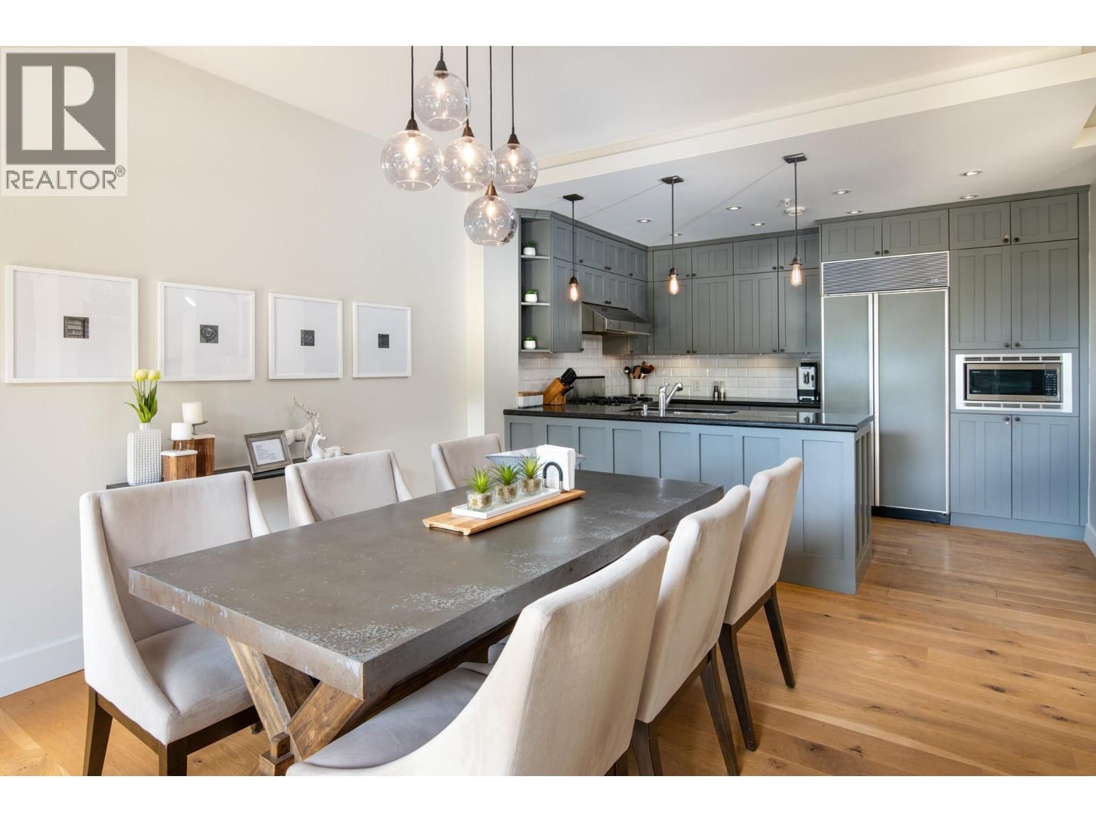 8 - 2500 TALUSWOOD PLACE Image 9