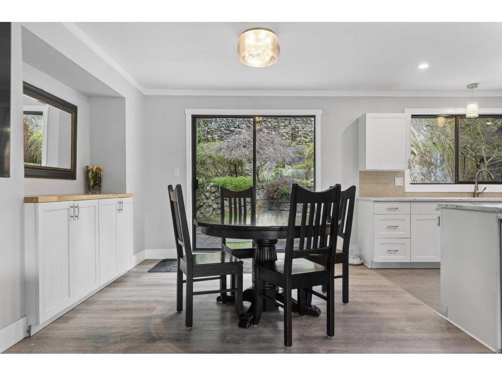 10055 KENSWOOD DRIVE Image 11