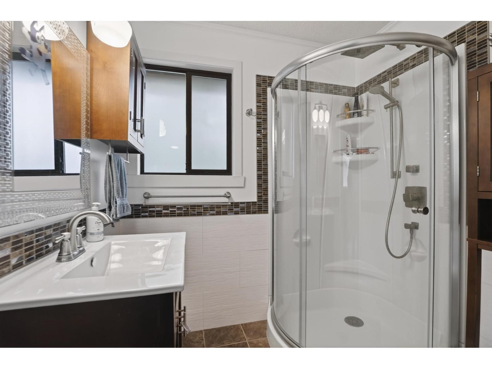 10055 KENSWOOD DRIVE Image 15