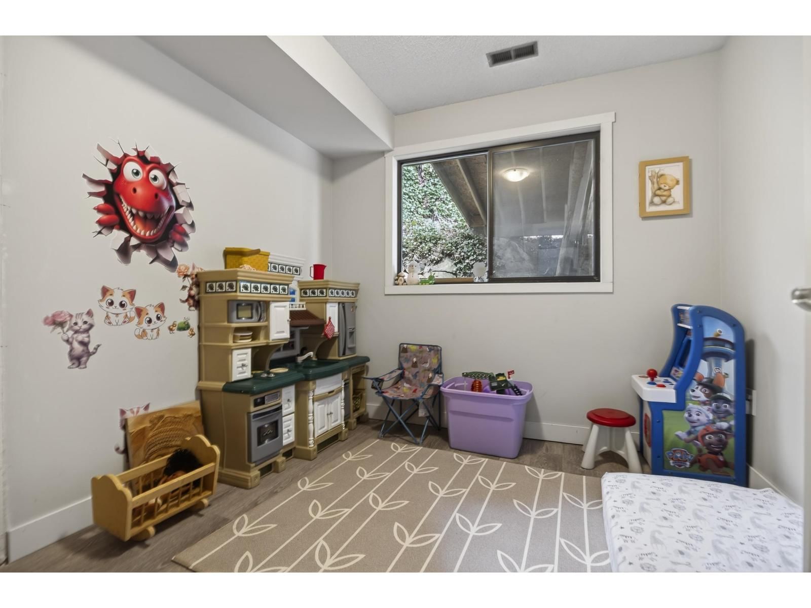 10055 KENSWOOD DRIVE Image 23