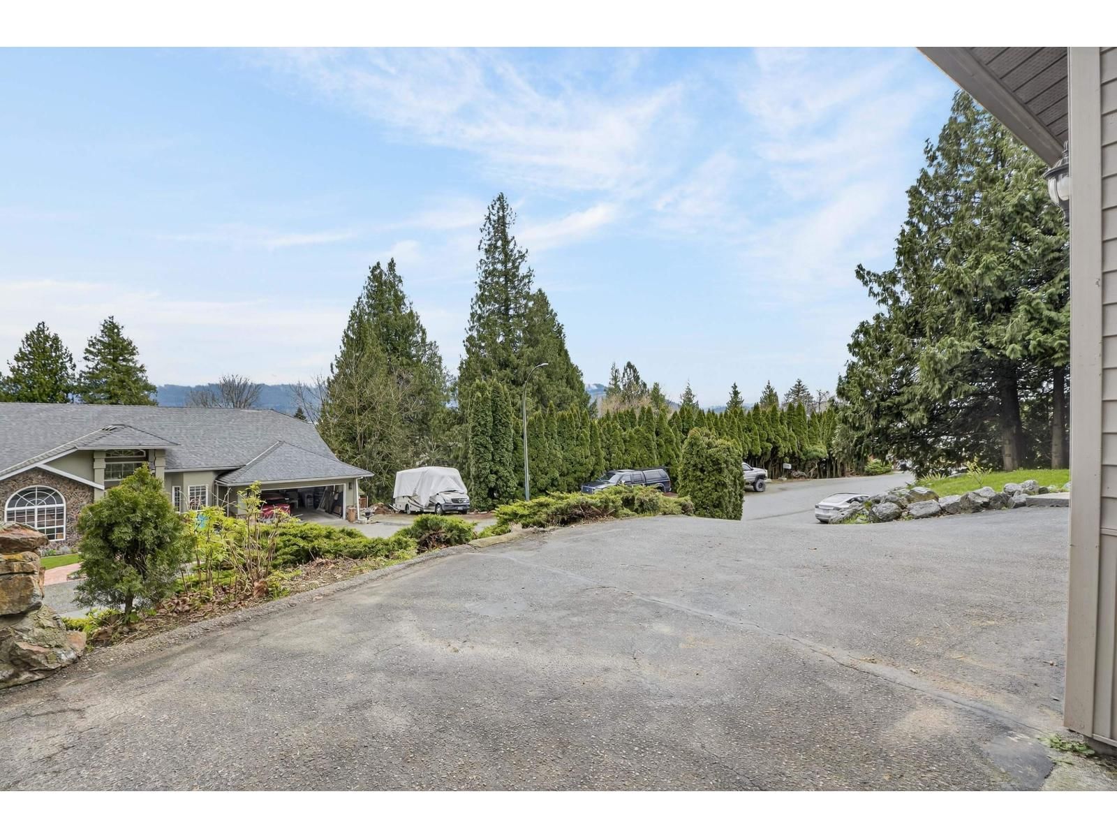 10055 KENSWOOD DRIVE Image 27