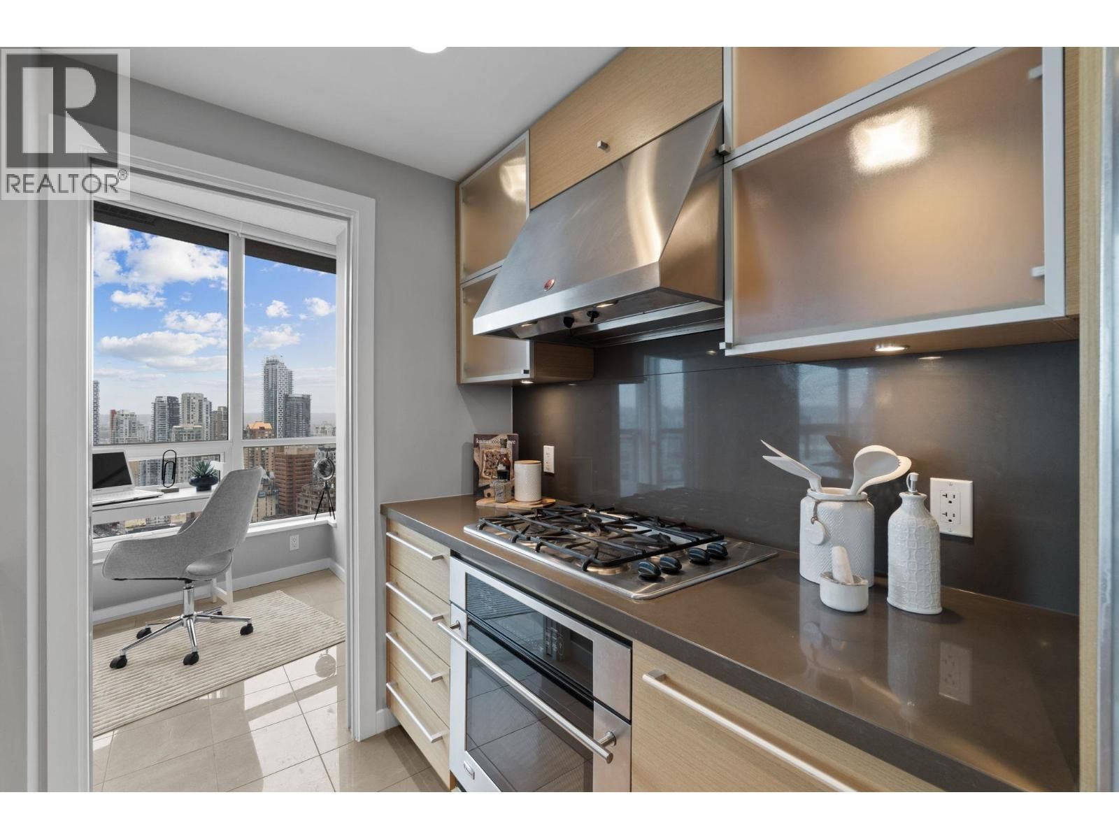 3104 - 833 SEYMOUR STREET Image 6