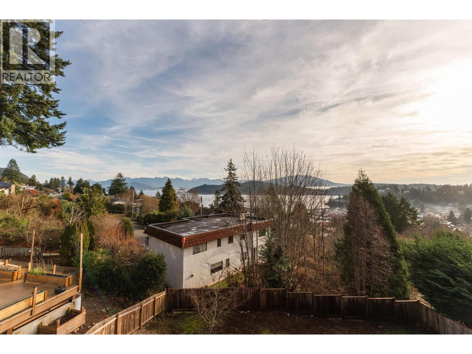 476 ABBS ROAD Image 21