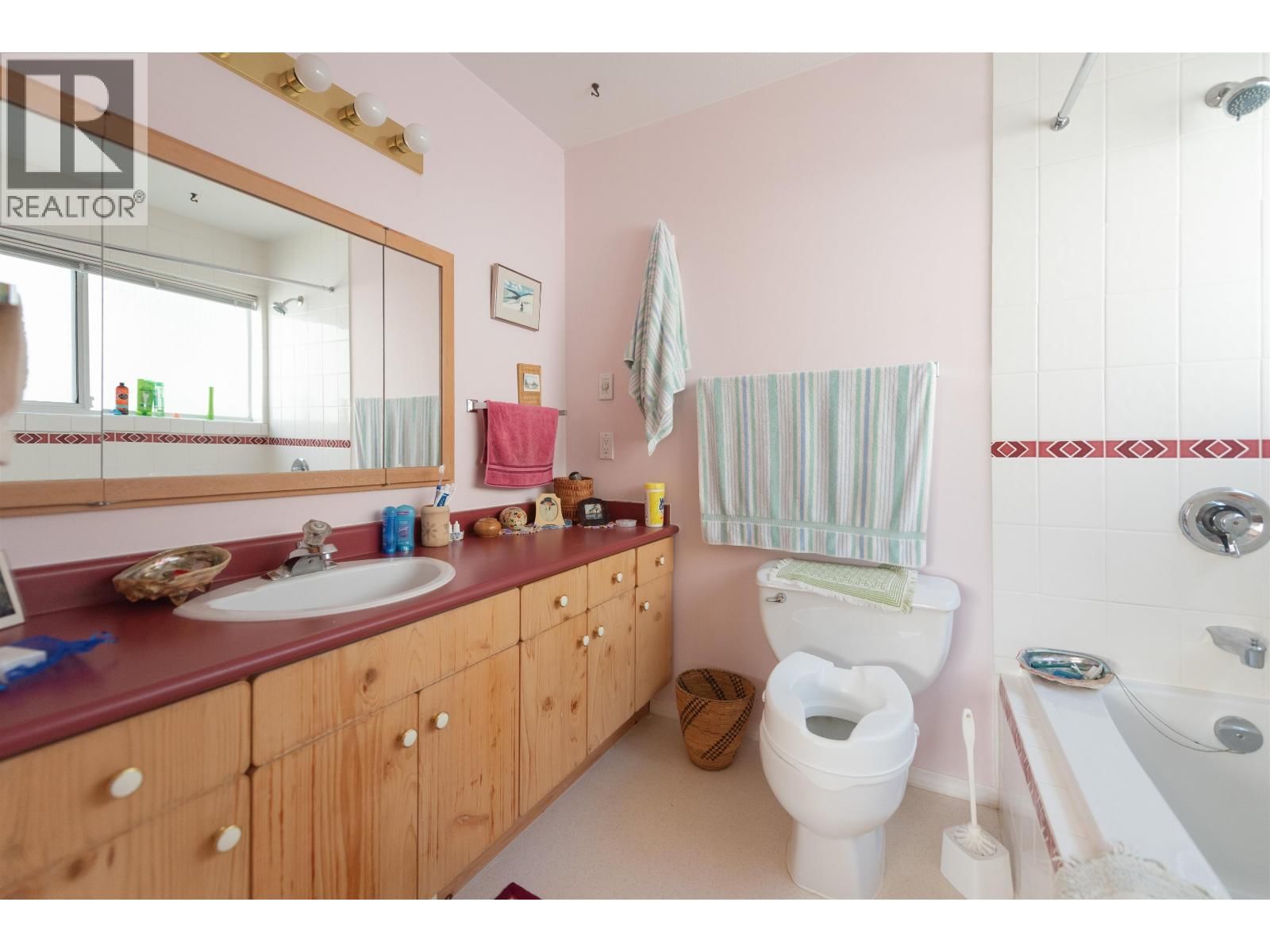 476 ABBS ROAD Image 25