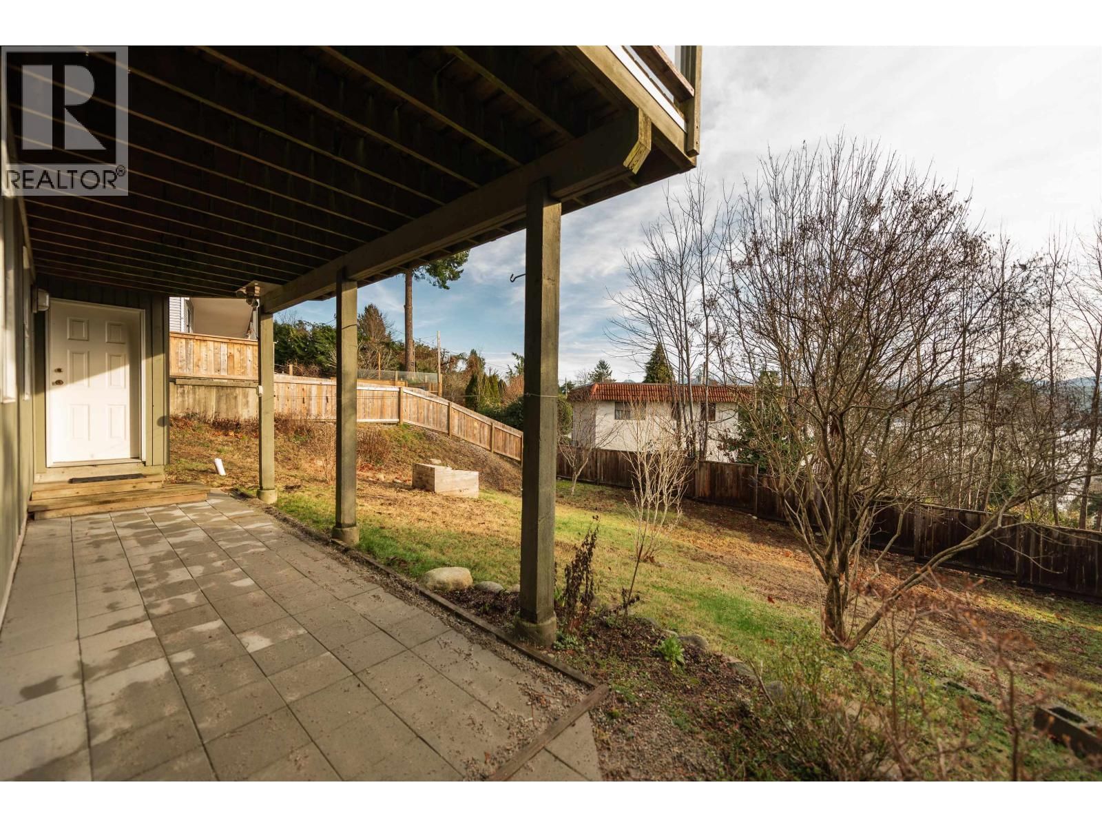 476 ABBS ROAD Image 33