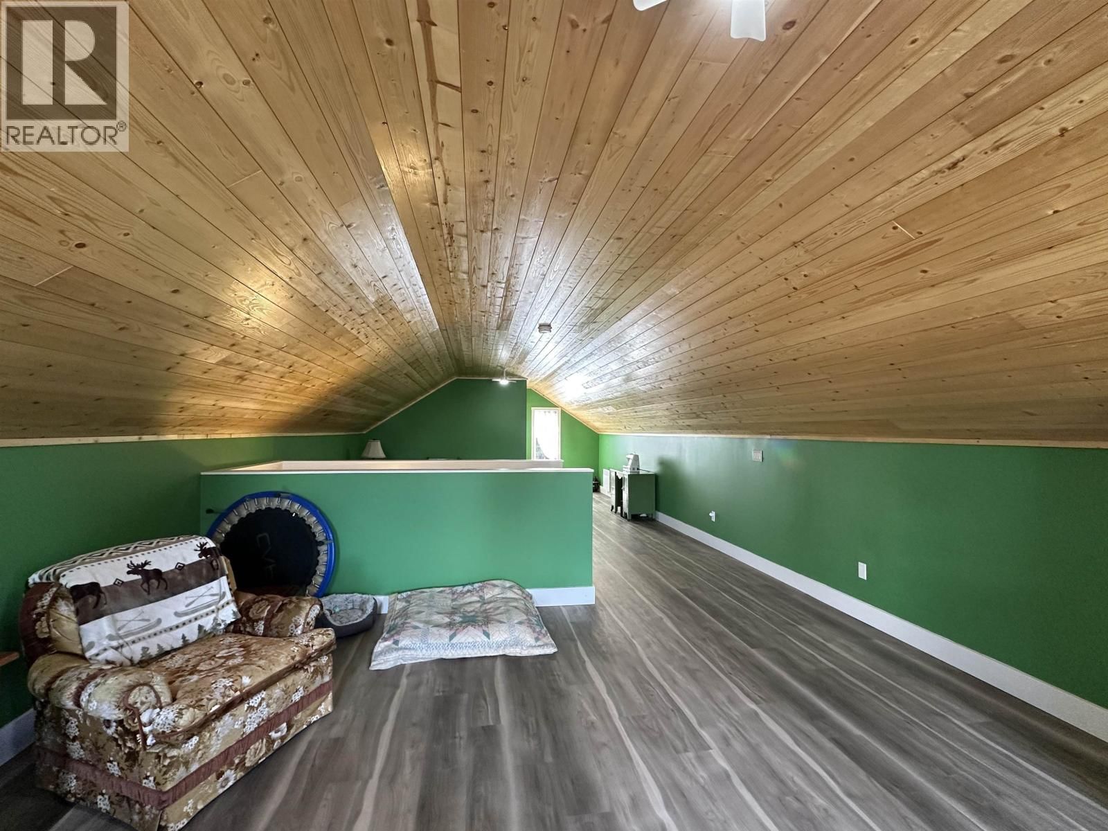 7617 CLEARVIEW ROAD Image 28