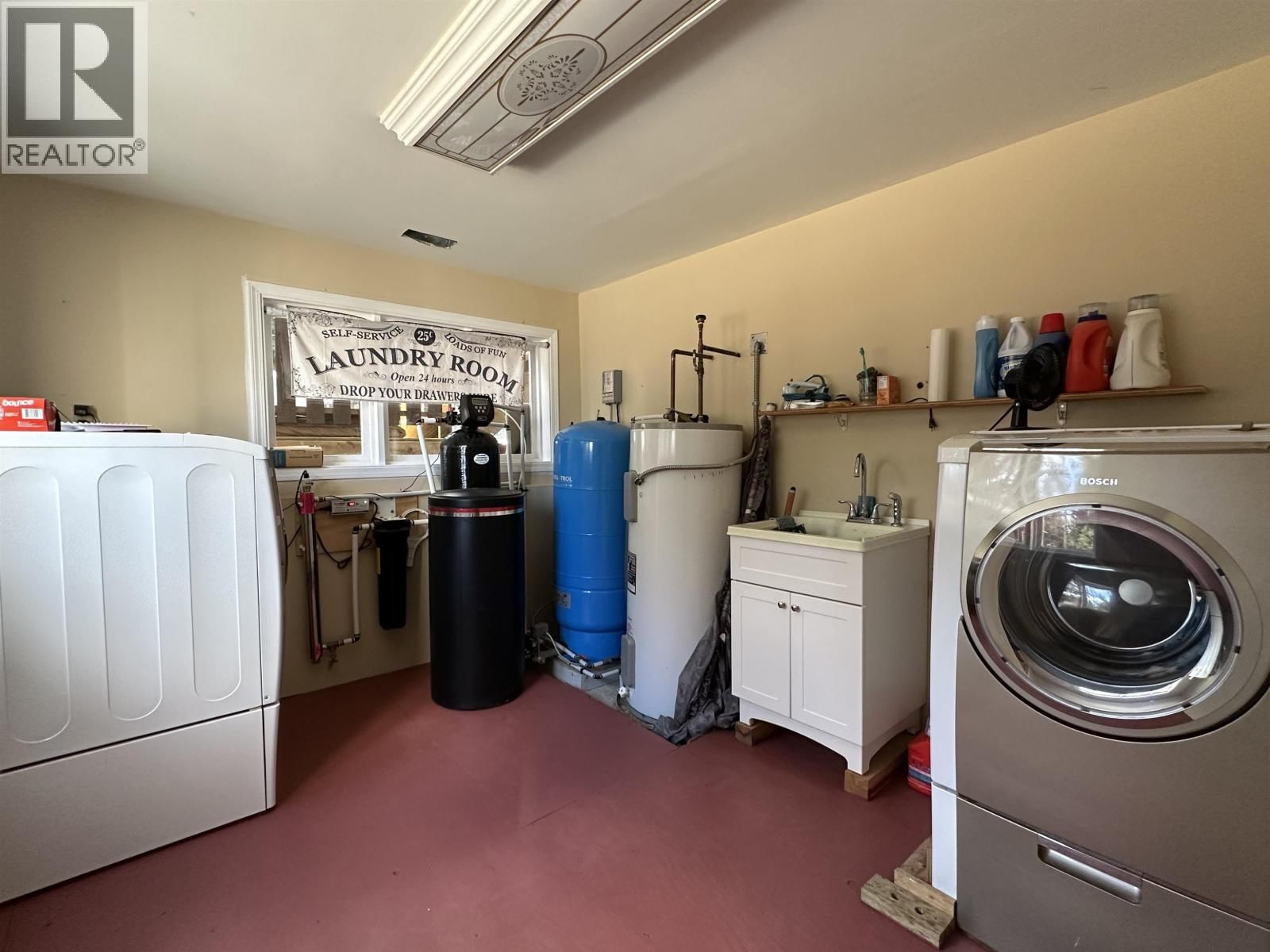 7617 CLEARVIEW ROAD Image 35