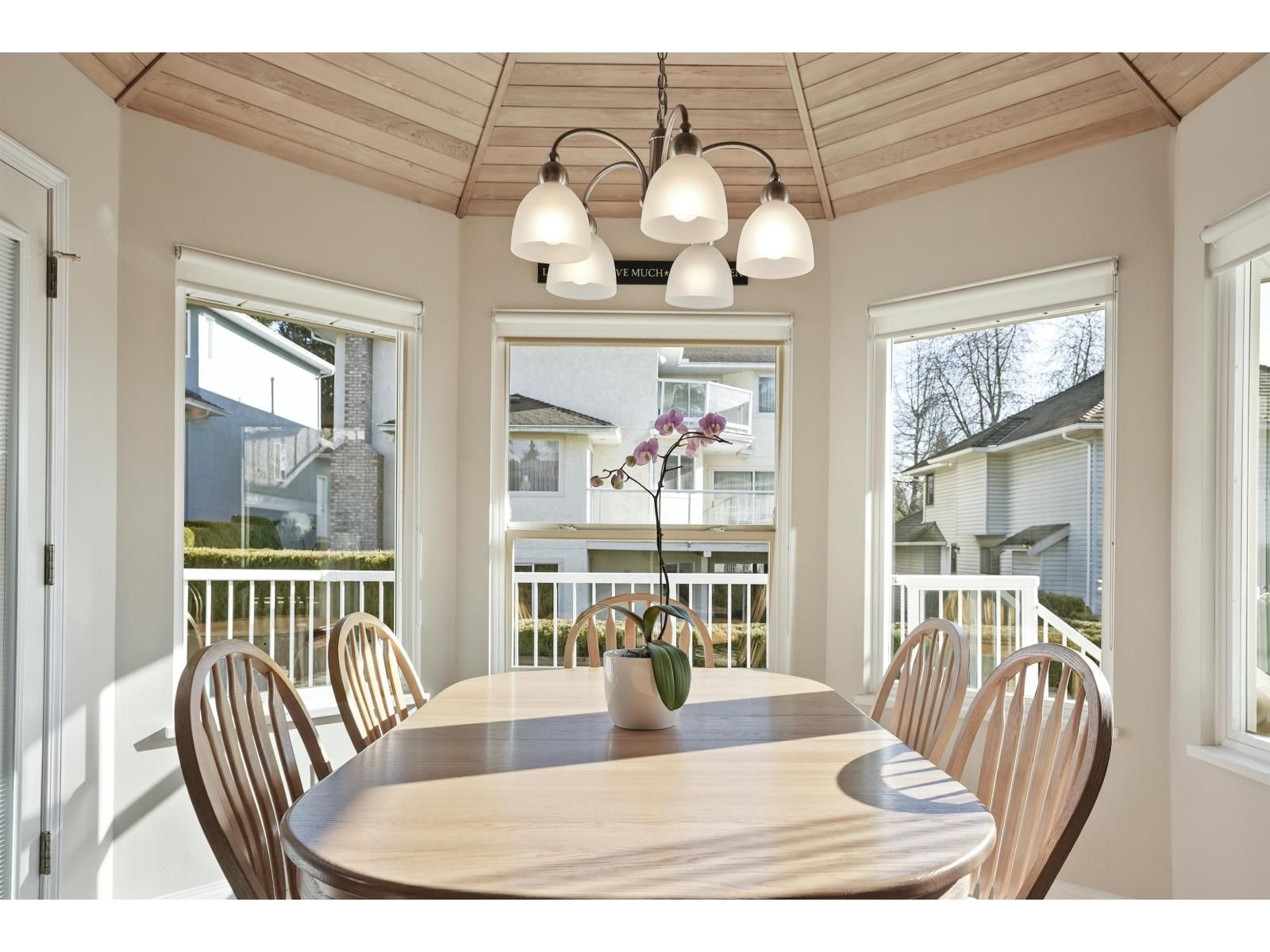 12708 17A AVENUE Image 11