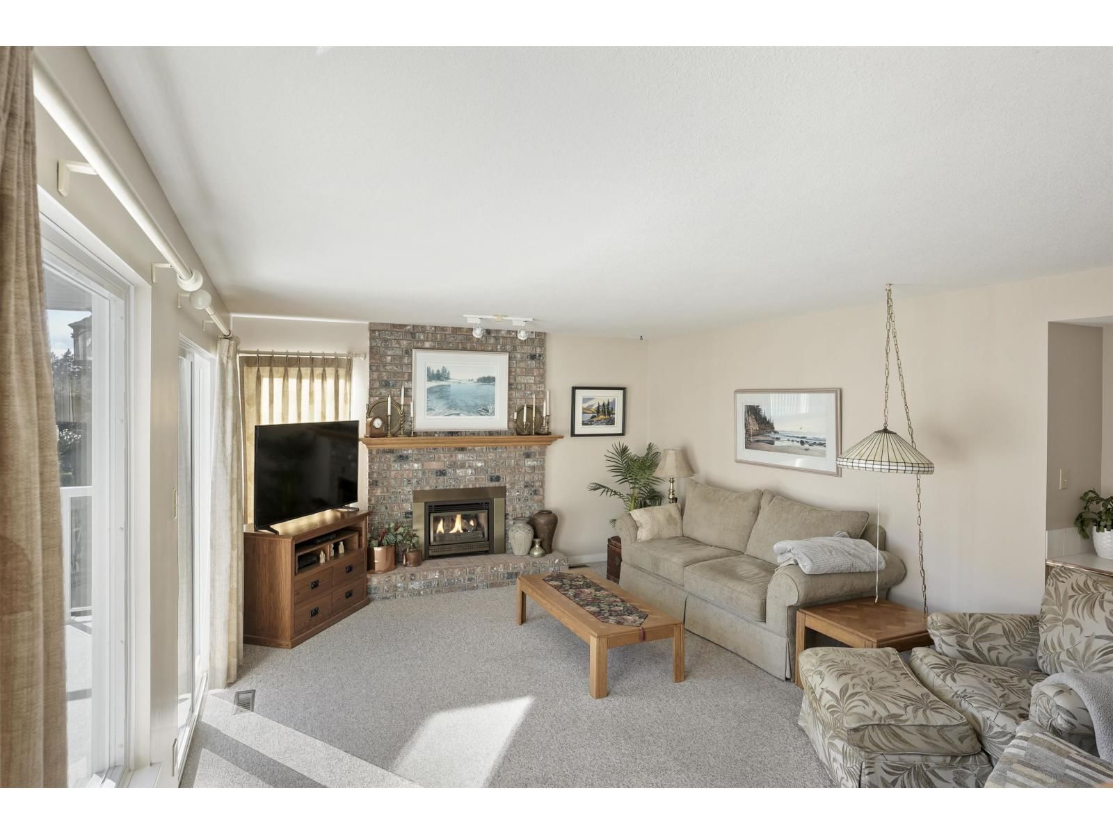 12708 17A AVENUE Image 37