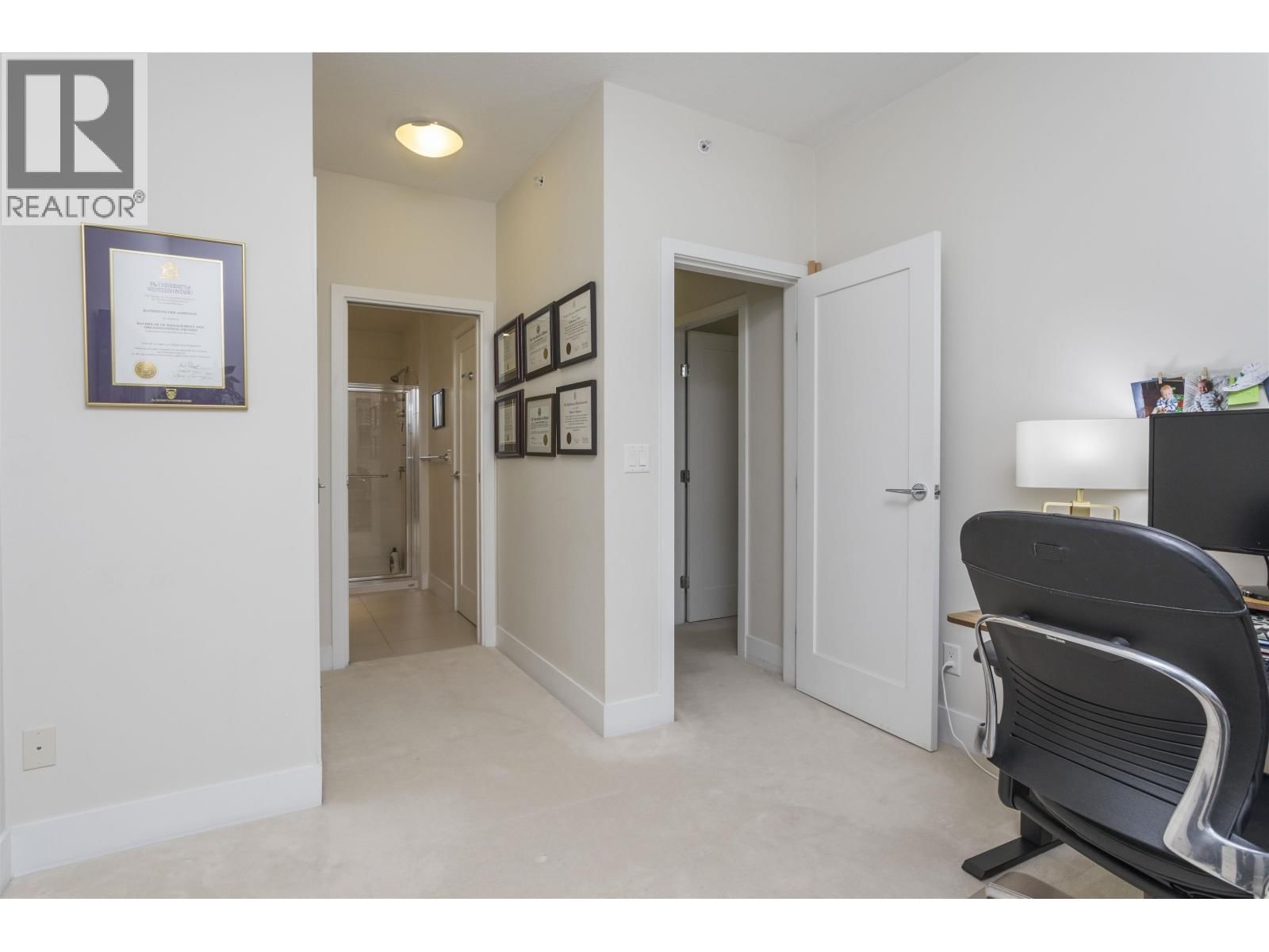 28 - 555 RAVEN WOODS DRIVE Image 30