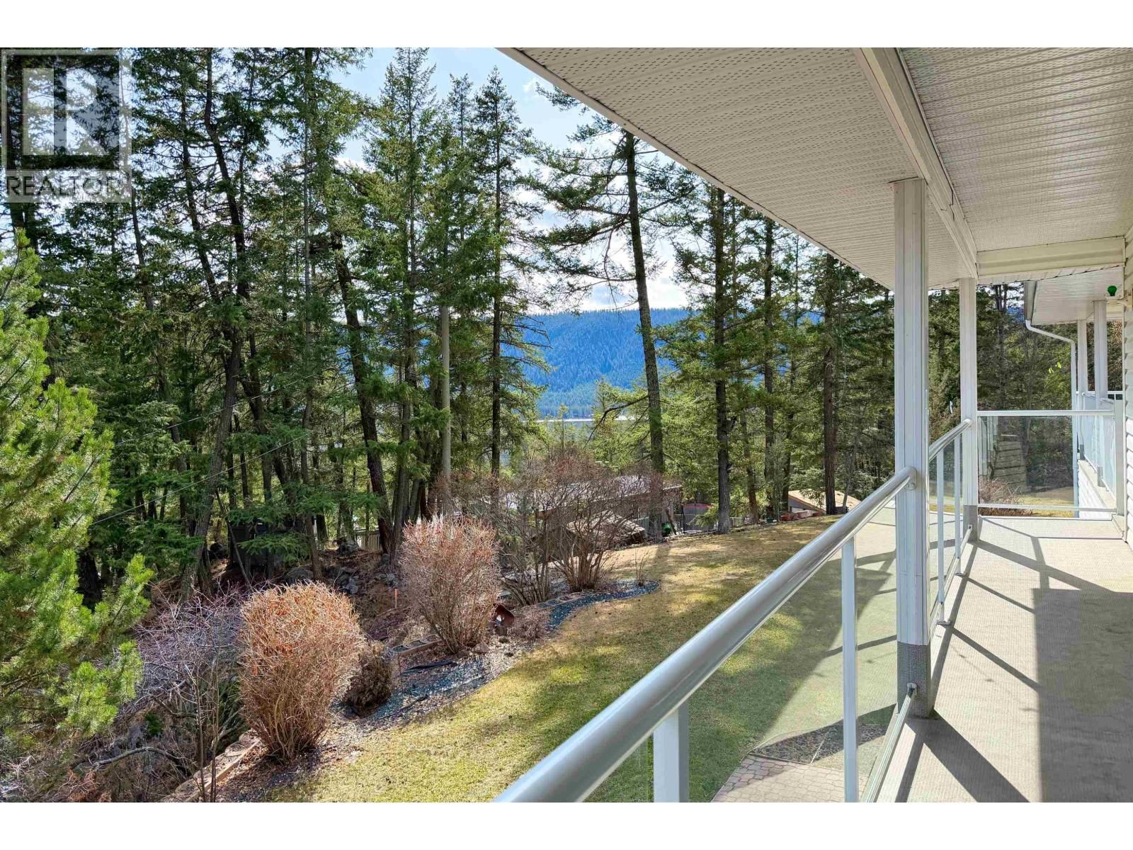 311 LEXINGTON ROAD Image 27