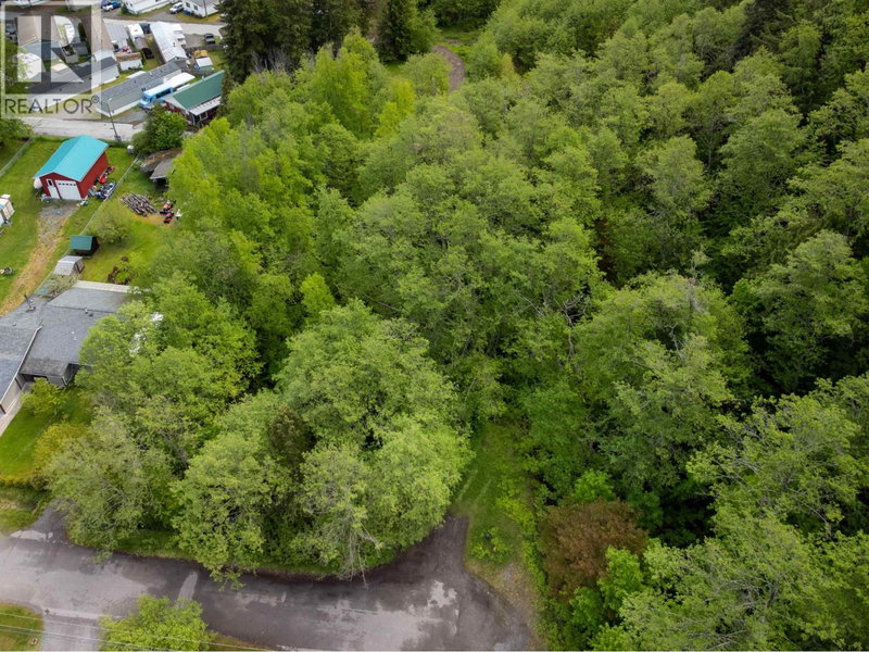 BLK B MAPLE Street, Terrace, V8G3X5 | Image 2