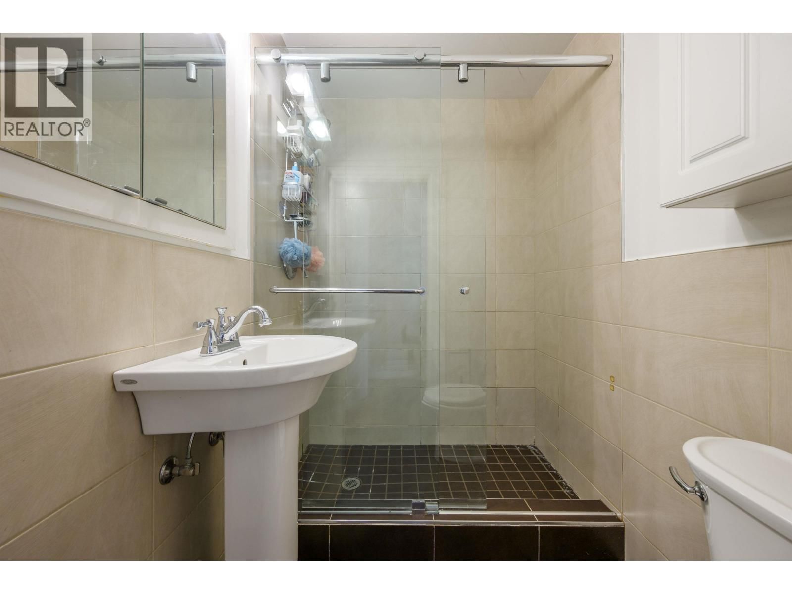 1355 FREDERICK ROAD Image 17