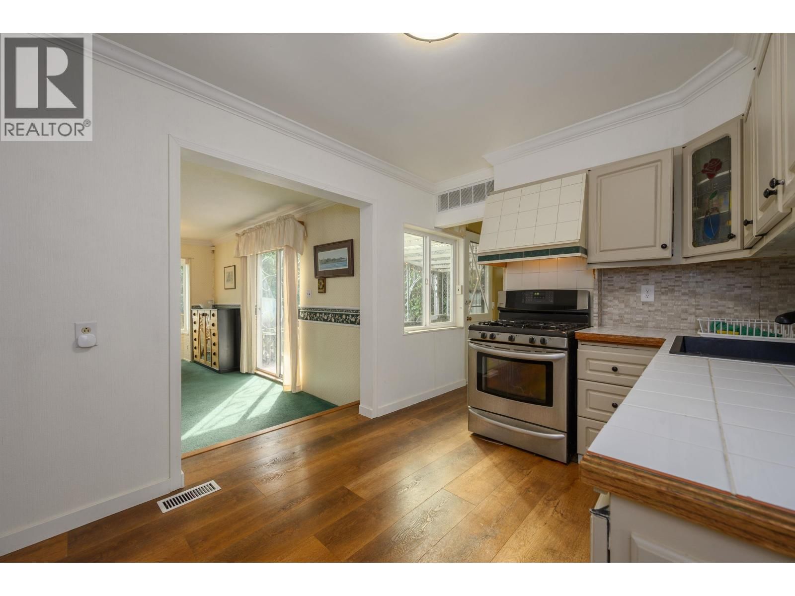 1355 FREDERICK ROAD Image 6