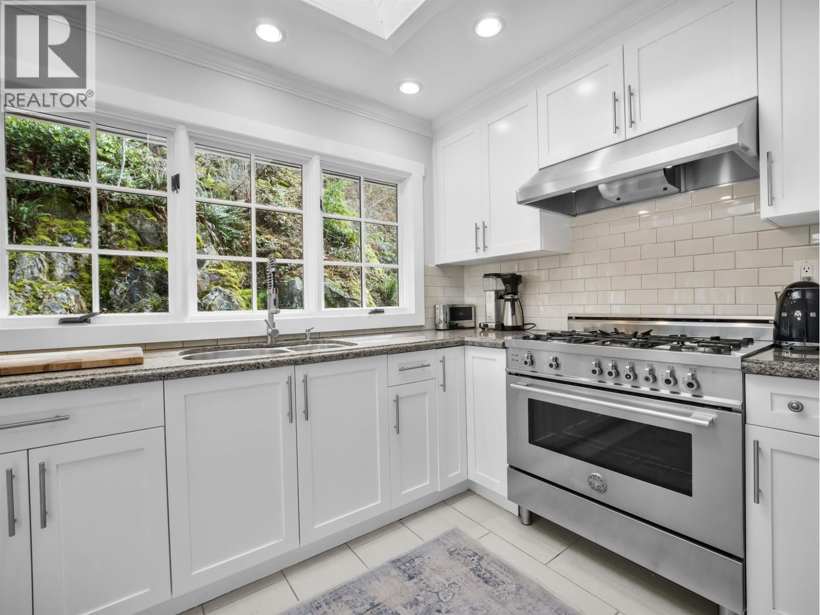 5478 GREENLEAF ROAD Image 11