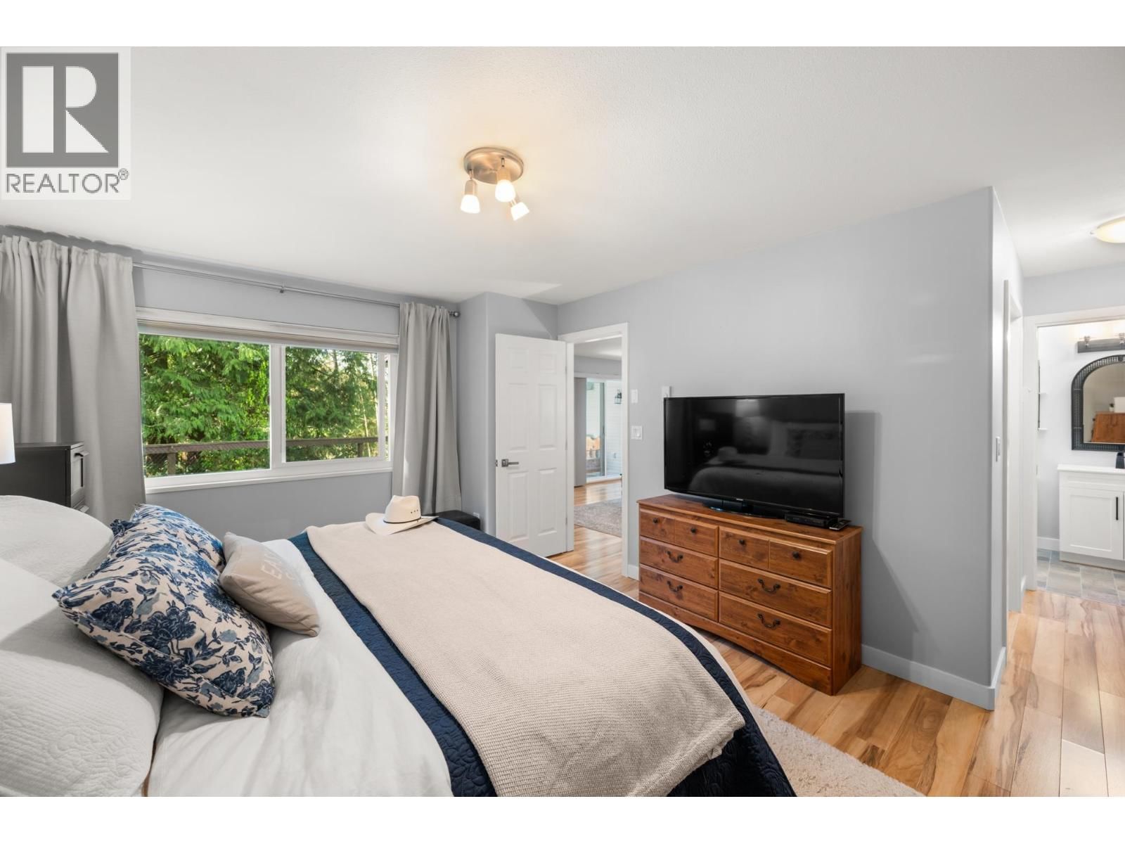 23216 121A AVENUE Image 26