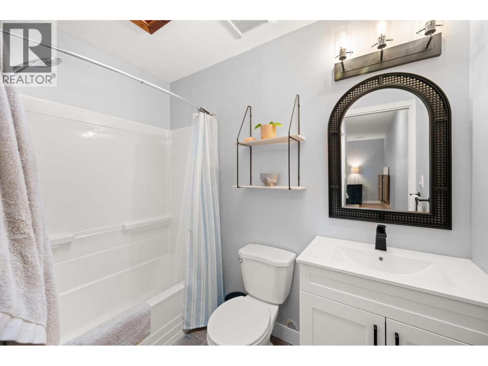 23216 121A AVENUE Image 27