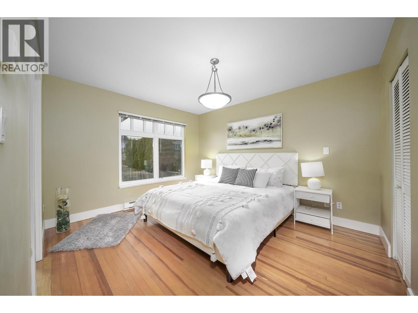 2862 22ND AVENUE Image 12