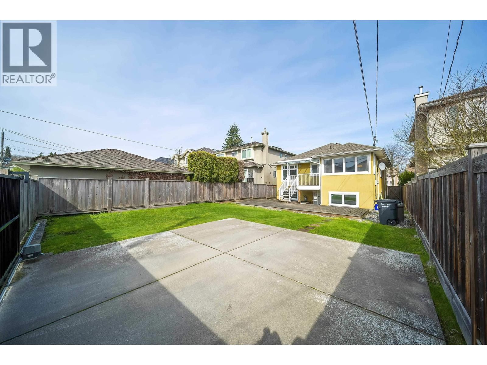 2862 22ND AVENUE Image 14