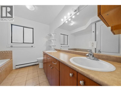 25443 BOSONWORTH Avenue | Maple Ridge British Columbia | Slide Image Twenty