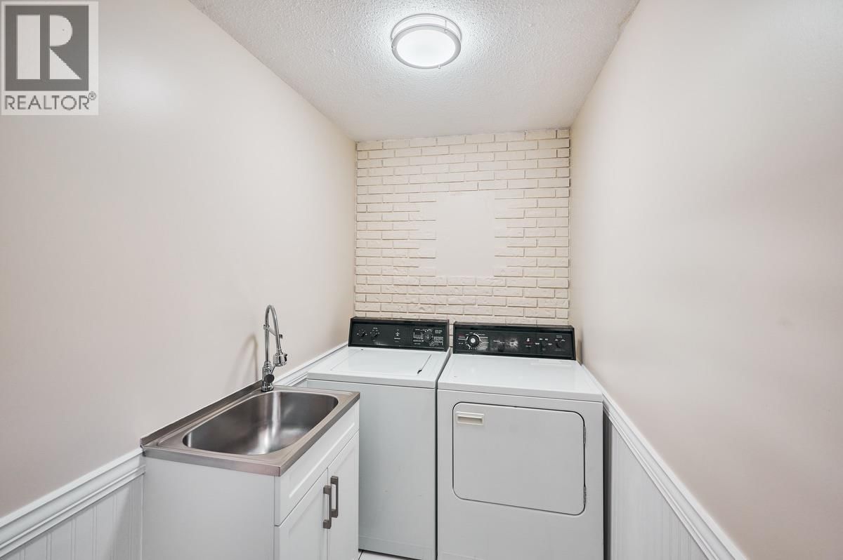 23755 128 CRESCENT Image 22