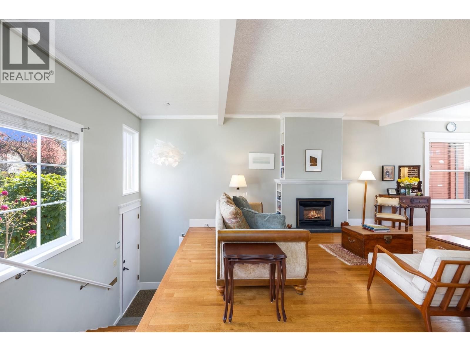 4491 HARRIET STREET Image 23