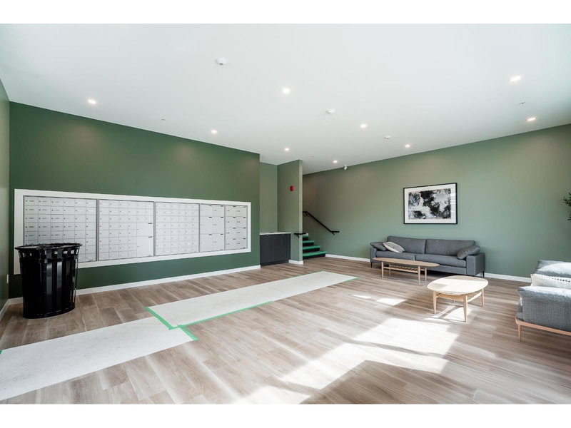 225 - 15733 85 Avenue, Surrey, V4N6Z1 | Image 2