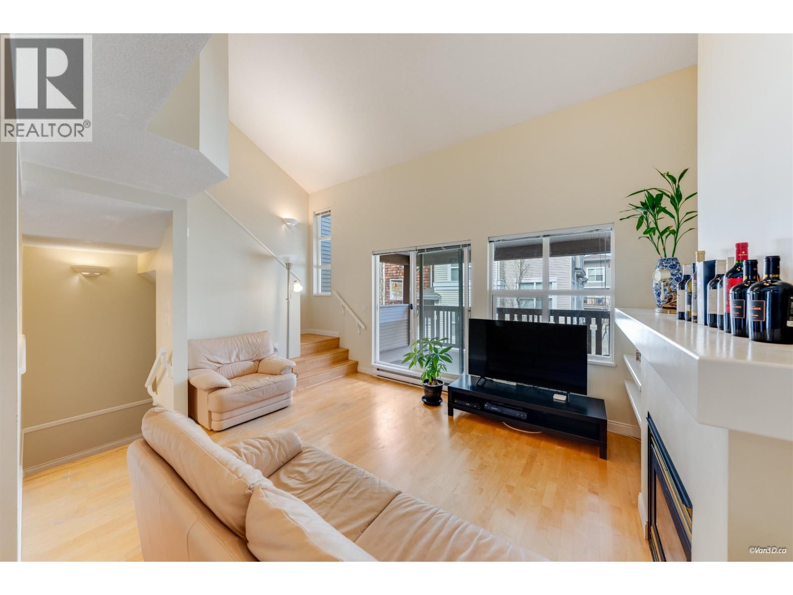 20 - 7111 LYNNWOOD DRIVE Image 14