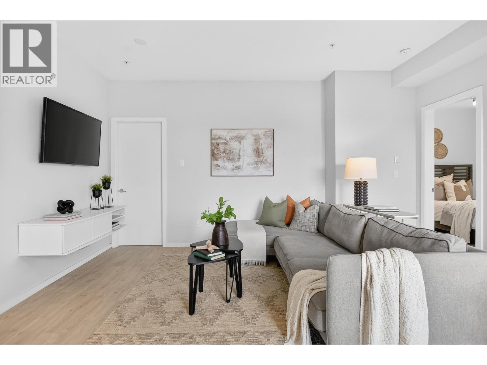 215 - 6283 KINGSWAY AVENUE Image 13