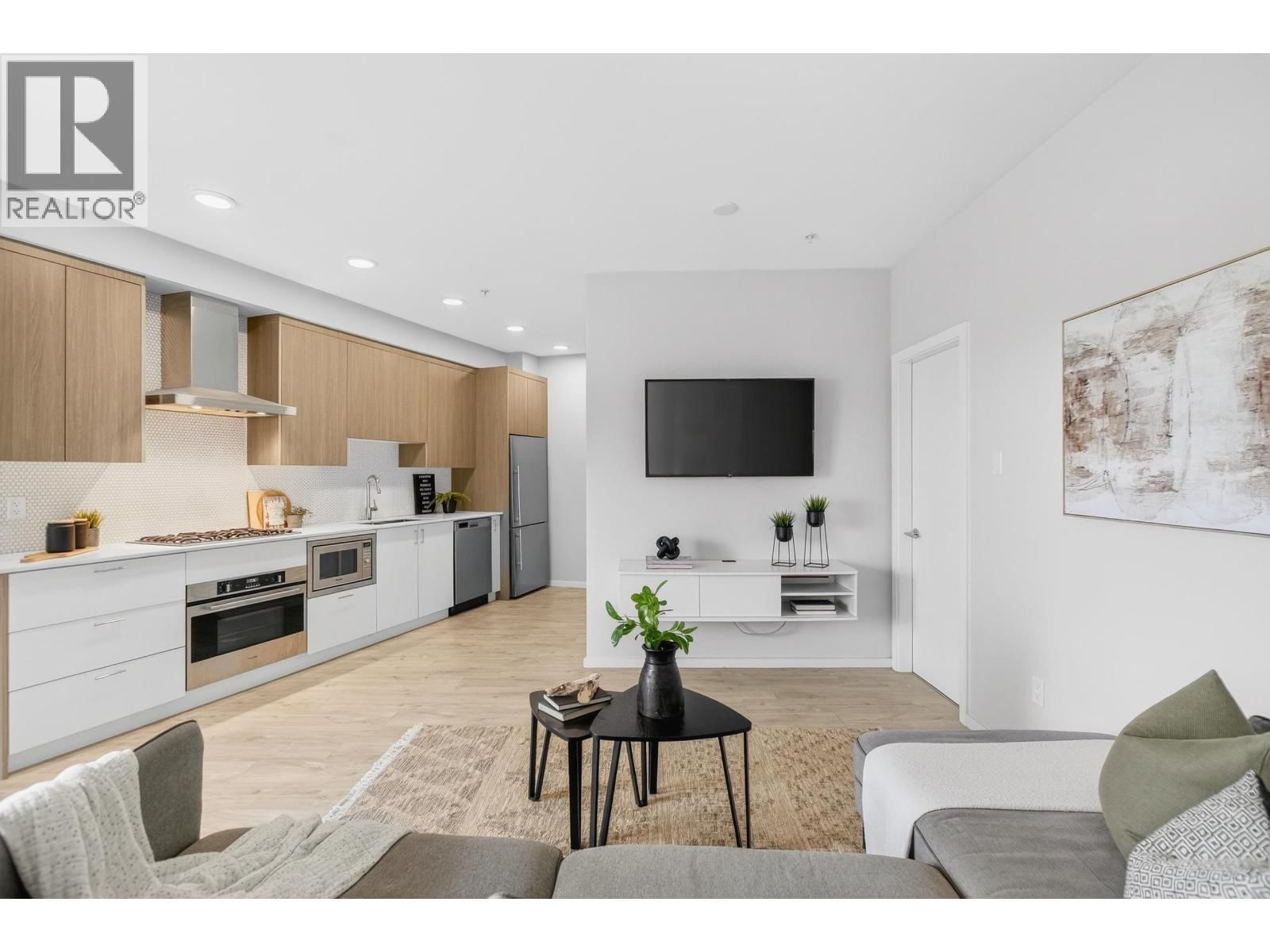 215 - 6283 KINGSWAY AVENUE Image 15