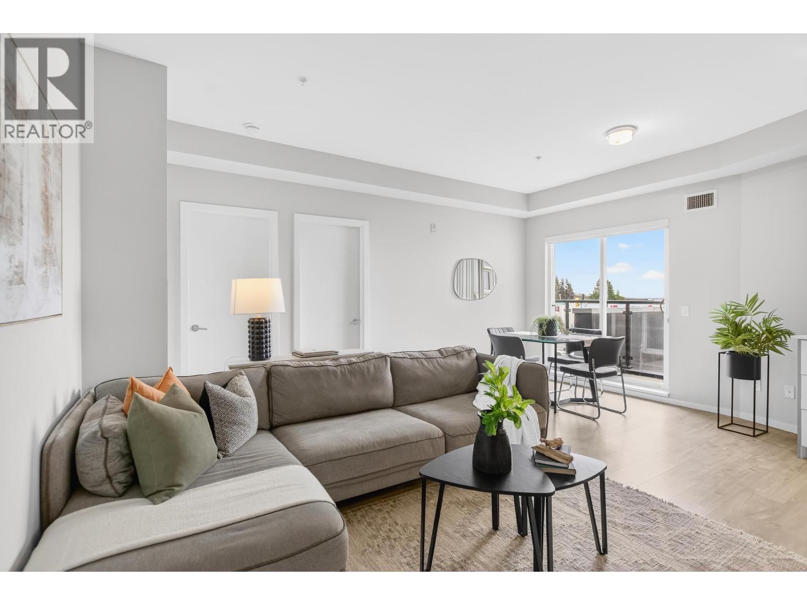 215 - 6283 KINGSWAY AVENUE Image 17