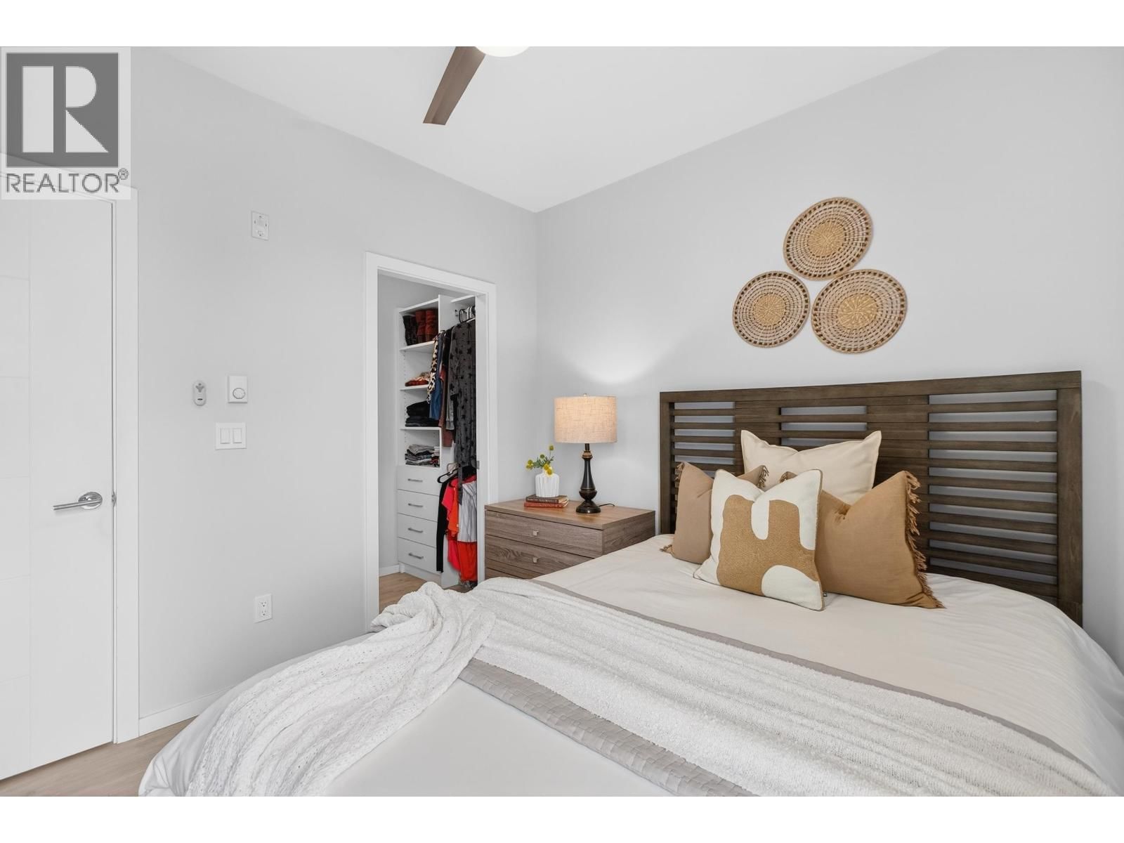 215 - 6283 KINGSWAY AVENUE Image 23