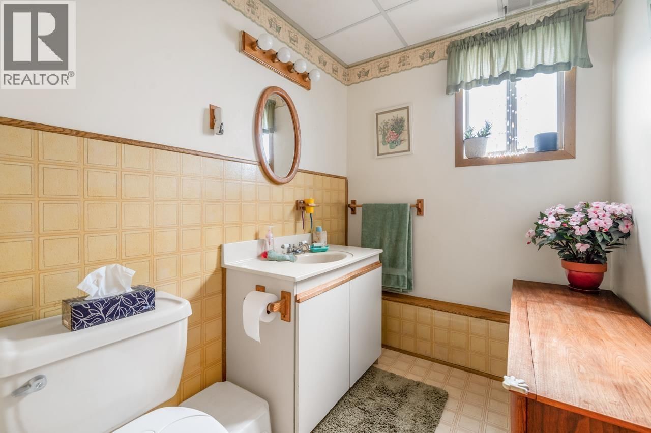 3524 TANNER STREET Image 10