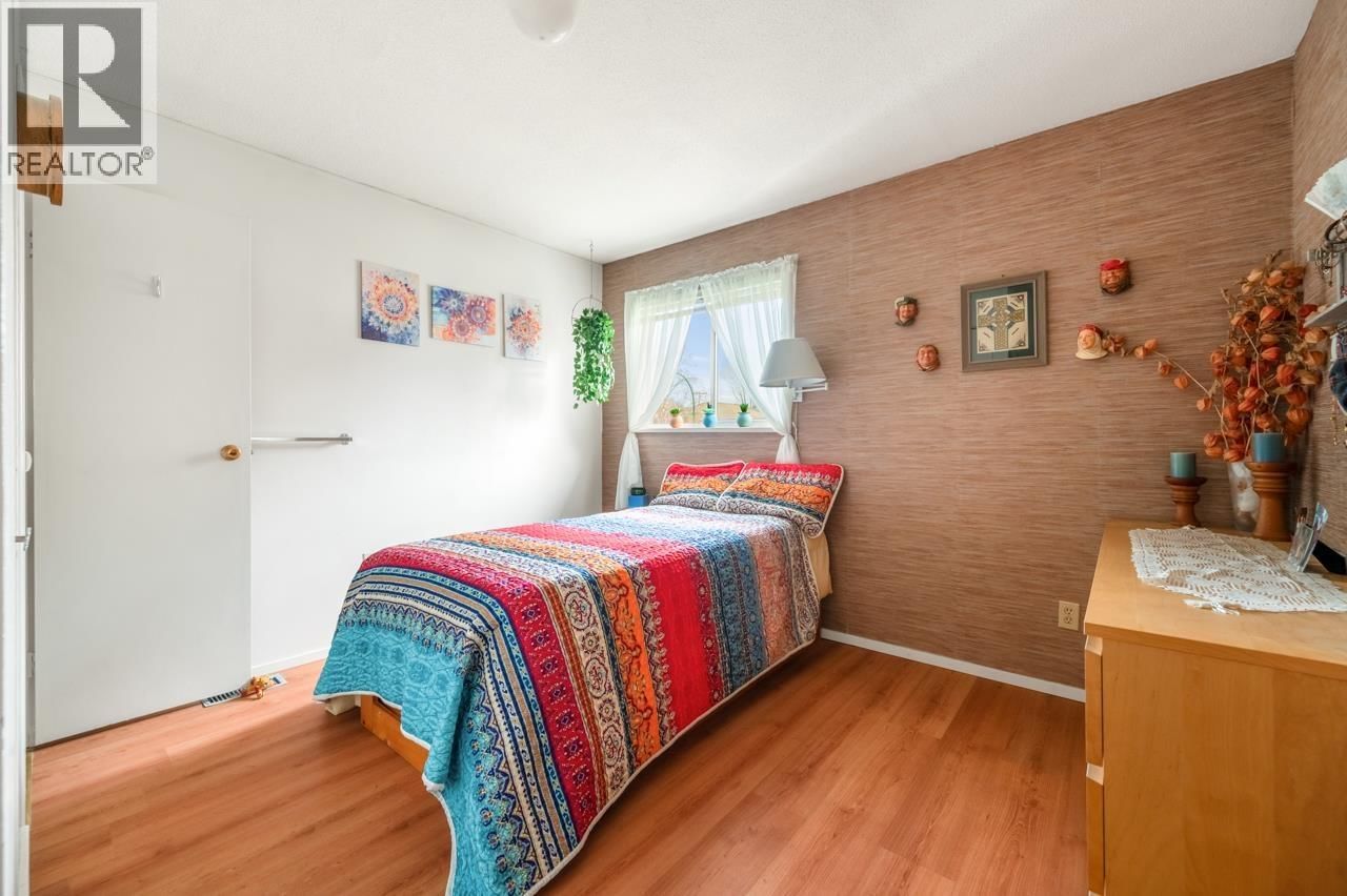 3524 TANNER STREET Image 13