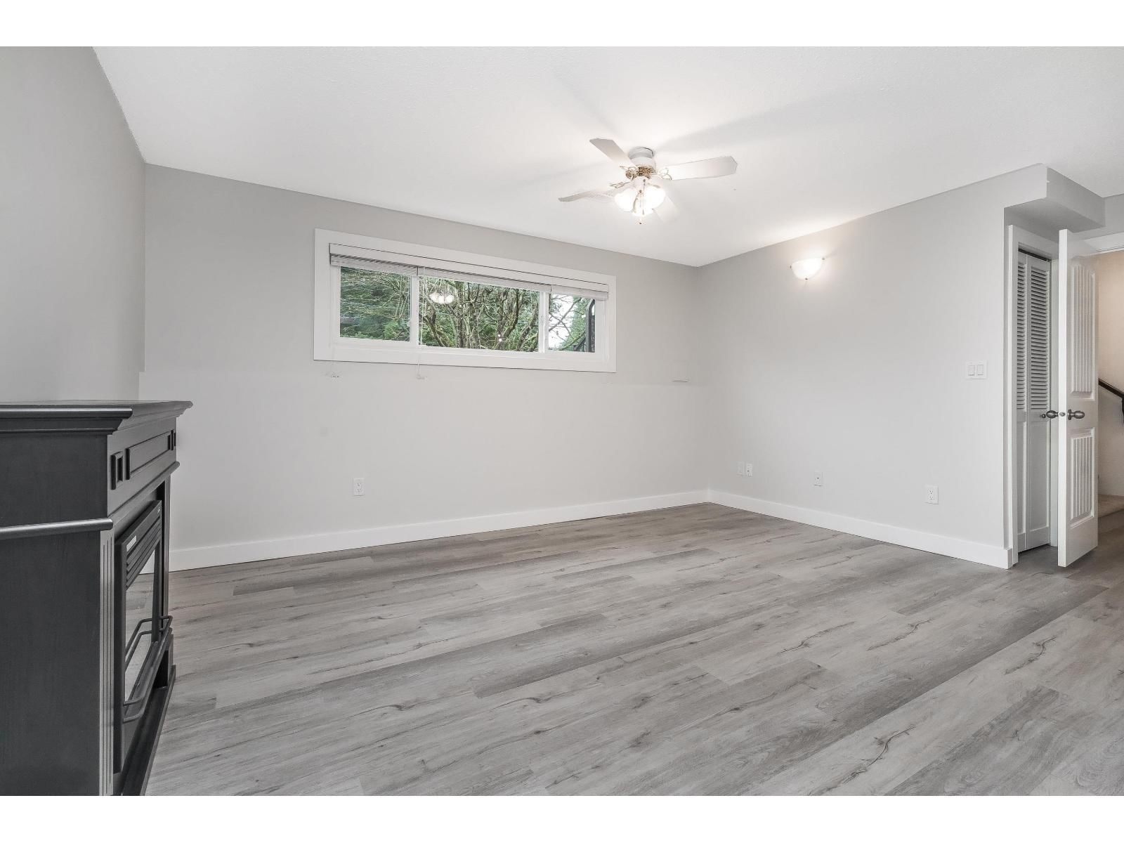 20468 43 AVENUE Image 24