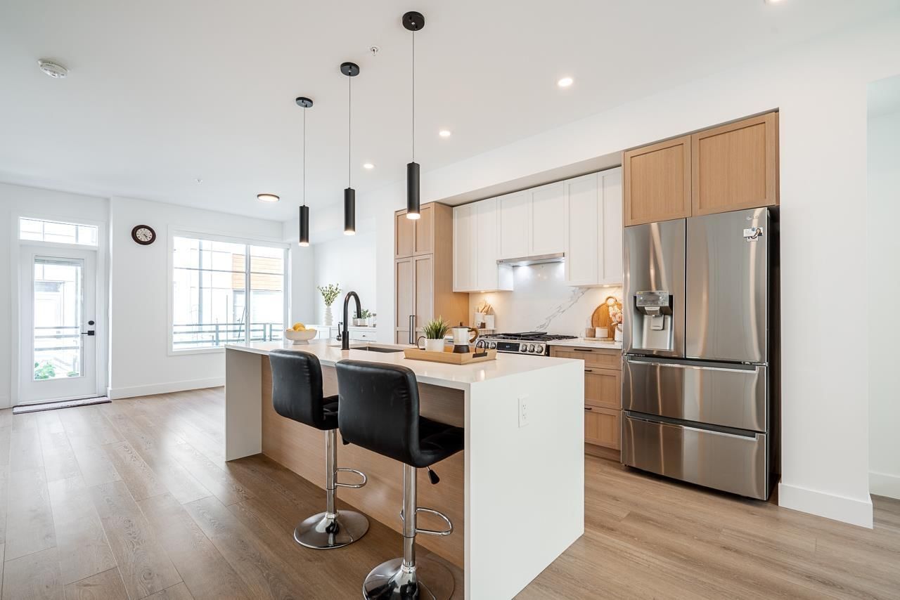 8 - 20763 76 AVENUE Image 11